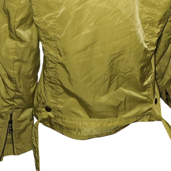 Golf Lovely Hooded Jacket - Picture 16 of 16